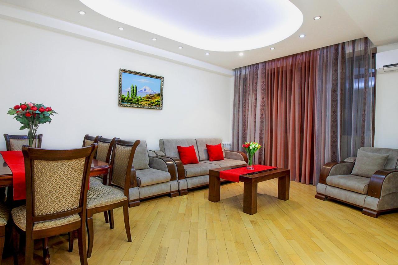 3 Bedroom Near Republic Square * Yerevan